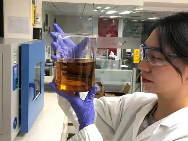 進(jìn)口關(guān)稅稅率從20%降至10%！海關(guān)稅政調(diào)研為香精香料產(chǎn)業(yè)發(fā)展賦能