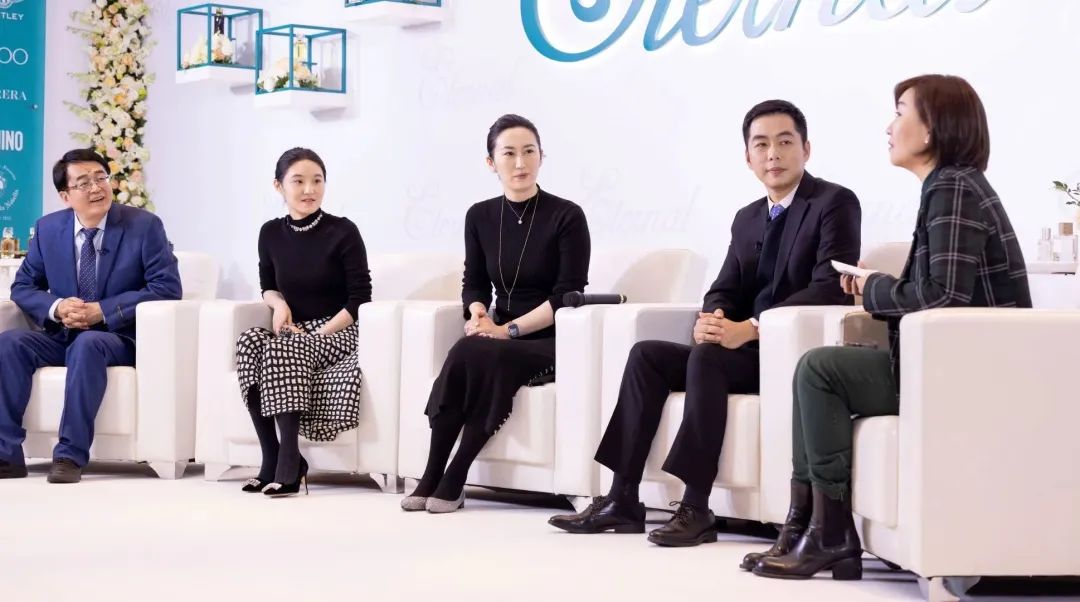 《2022中國香水行業(yè)研究白皮書》發(fā)布： 香氛新賽道發(fā)展迅速，“情緒療愈”成為消費(fèi)重要關(guān)注點(diǎn)